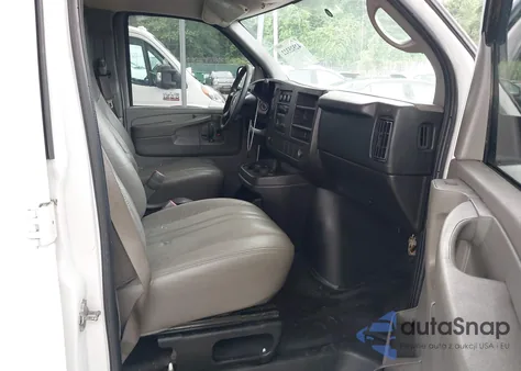 2014 Chevrolet Express from USA, damaged, VIN 1GCWGFBA1E1117697